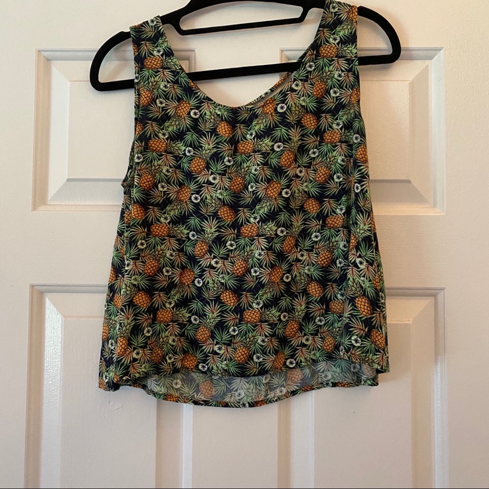 Pineapple Top